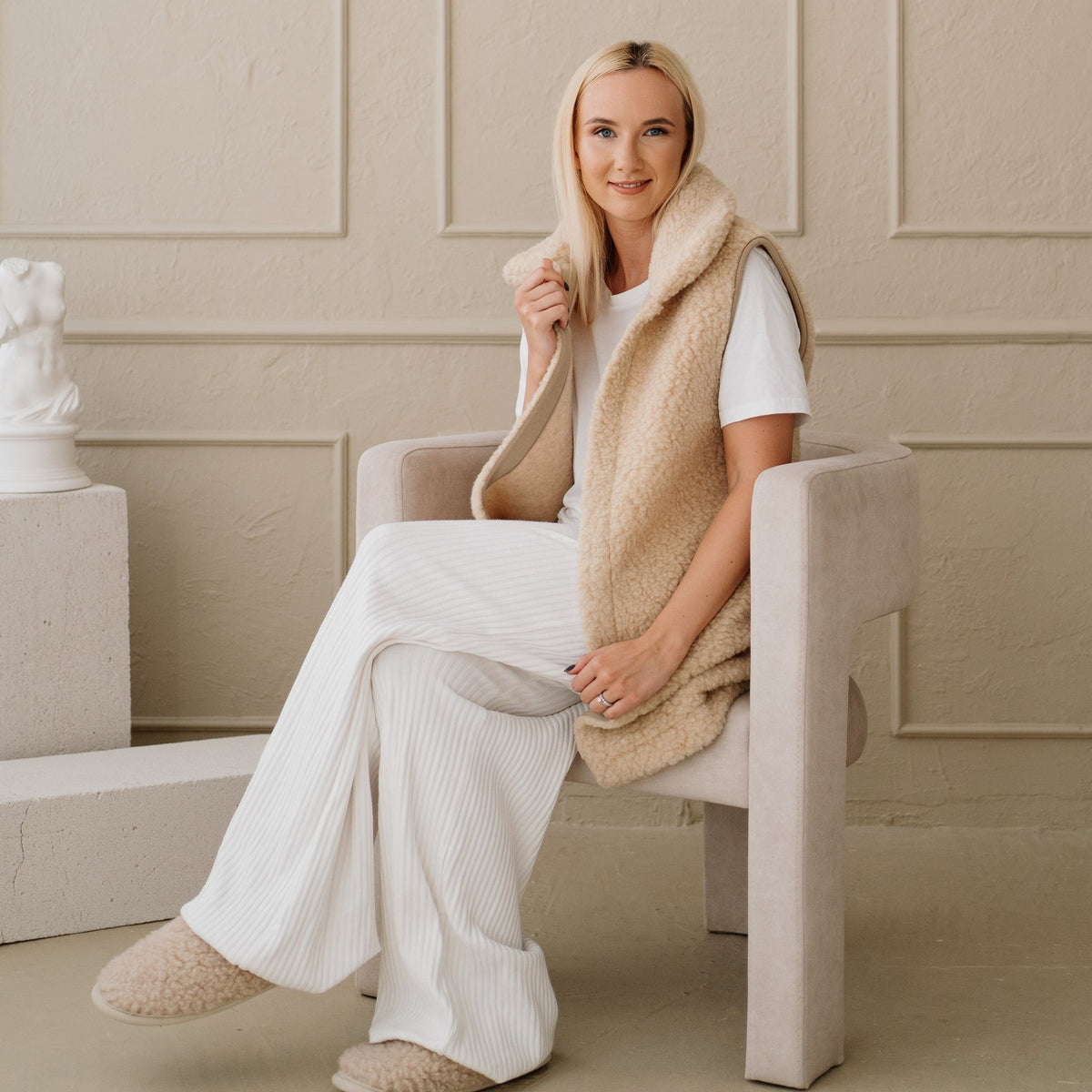 Merino bodywarmer "Wave" beige