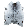 Salt & pepper koeienhuid, ongeveer 180 × 140 cm, van bovenaf gezien: precies de huid die je ontvangt
