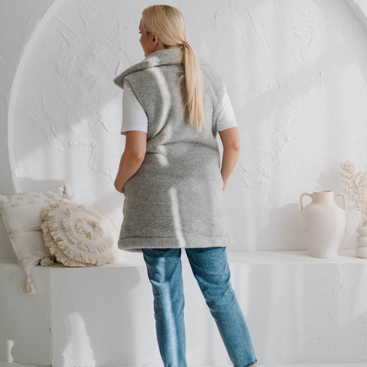 Merino bodywarmer "Wave" grijs