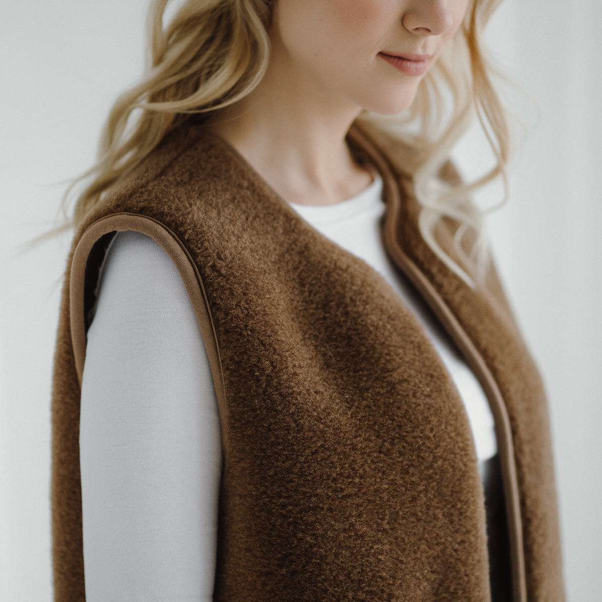 Merinowol Vest ‘'Pearl’' Donkerbruin