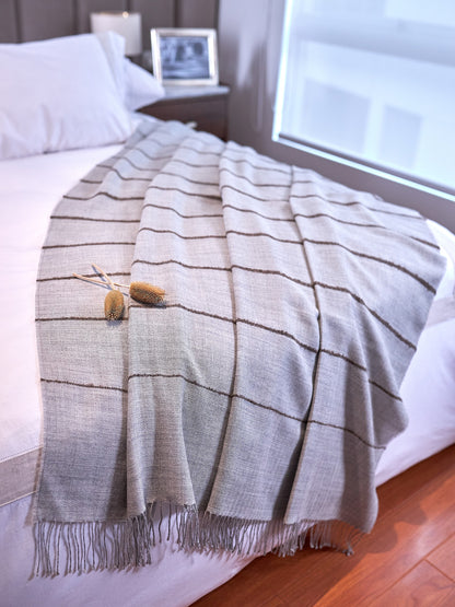 Plaid "Classic Bouclé" van baby-alpaca