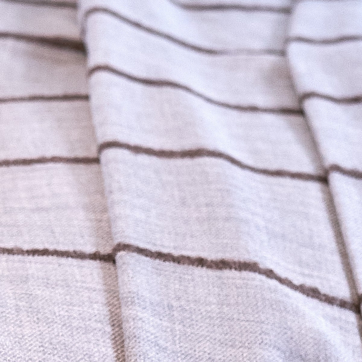 Plaid "Classic Bouclé" van baby-alpaca – detail