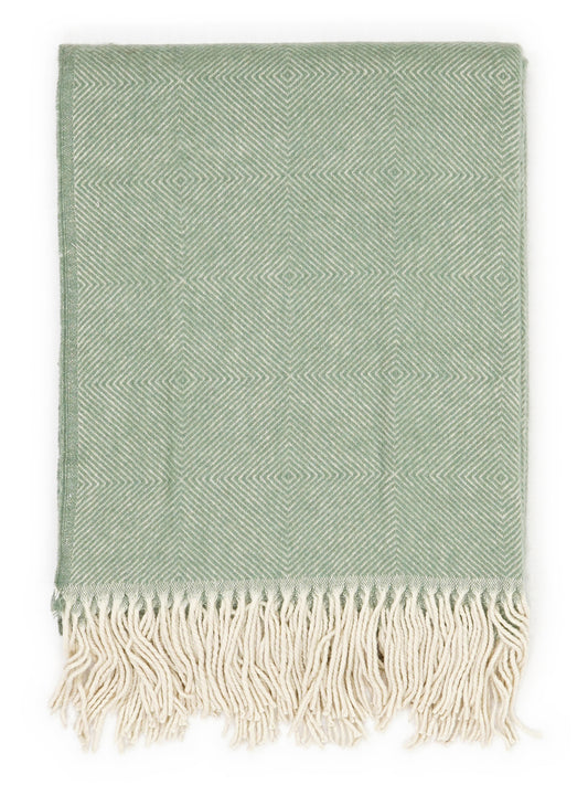 Plaid "Rune" in Salie, gevouwen