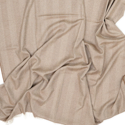 Plaid "Premium Cozy" van royal alpaca – close-up